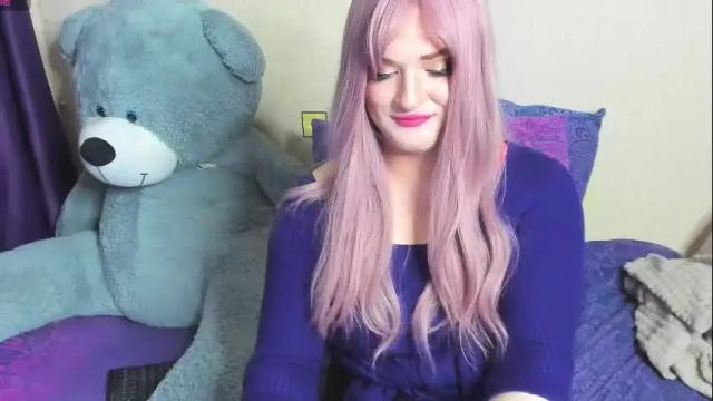 Image 4 of sexxx_queen Stream on Chaturbate on 9 days ago