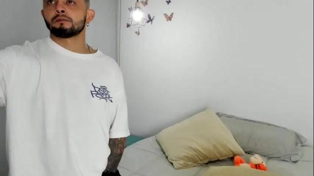 Image 2 of sexxxmaffia69 Stream on Chaturbate on 1 month ago
