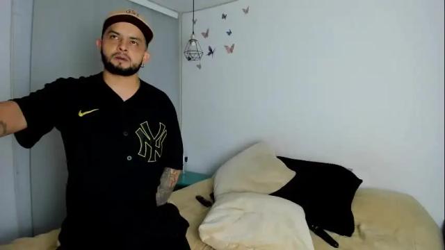 Image 2 of sexxxmaffia69 Stream on Chaturbate on 7 days ago