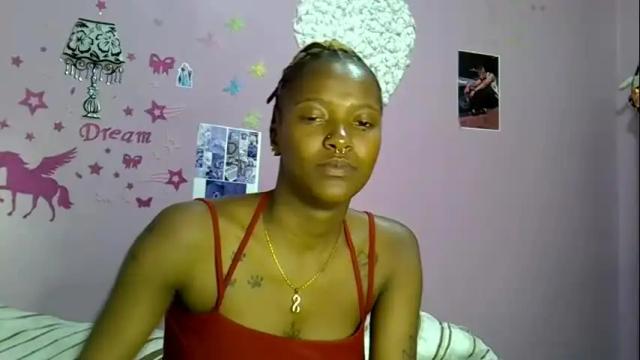 Image 12 of sexxyezzy_ Stream on Chaturbate on 16 days ago