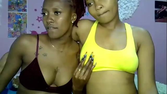 Image 10 of sexxyezzy_ Stream on Chaturbate on 10 days ago