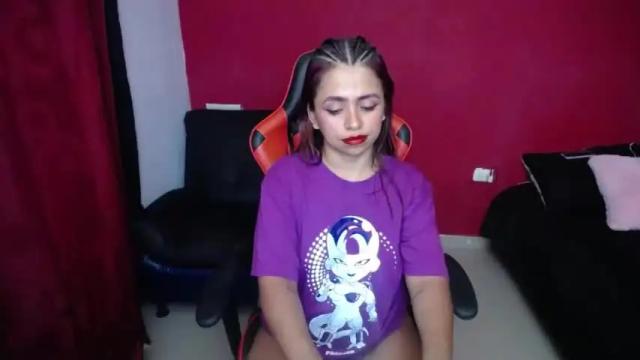 Image 2 of sexxyhot23 Stream on Chaturbate on 13 months ago