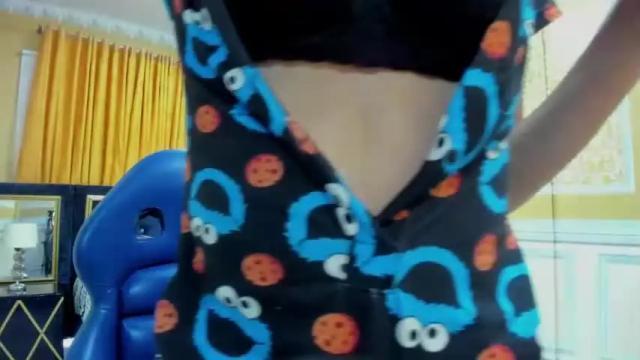 Image 3 of sexy__skinny4u Stream on Chaturbate on 23 months ago