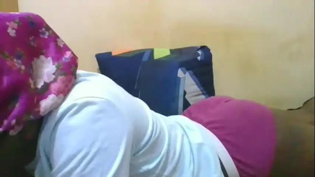 Image 3 of sexy_ariana90 Stream on Chaturbate on 26 days ago