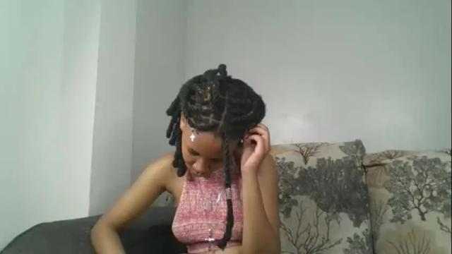 Image 12 of sexy_ariel1 Stream on Chaturbate on 27 days ago