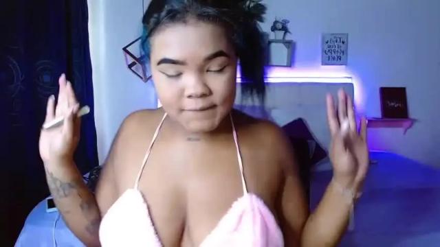 Image 7 of sexy_clohe Stream on Chaturbate on 14 months ago