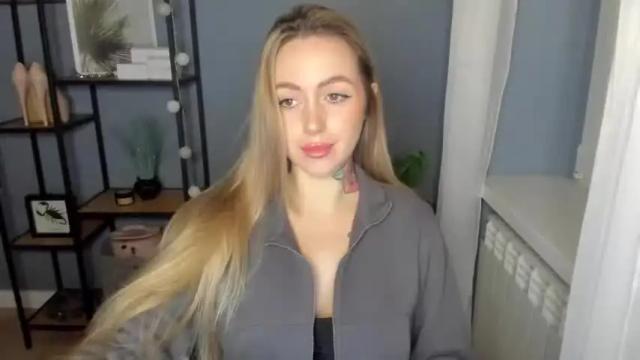 Image 8 of sexy_coralie Stream on Chaturbate on 15 months ago