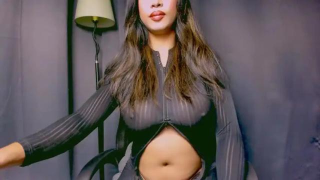 Image 4 of sexy_eme_eme Stream on Chaturbate on 13 months ago