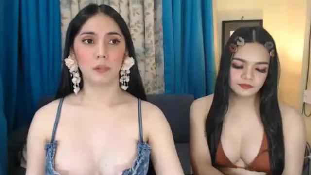 Image 7 of sexy_hillary4uxxx Stream on Chaturbate on 15 months ago