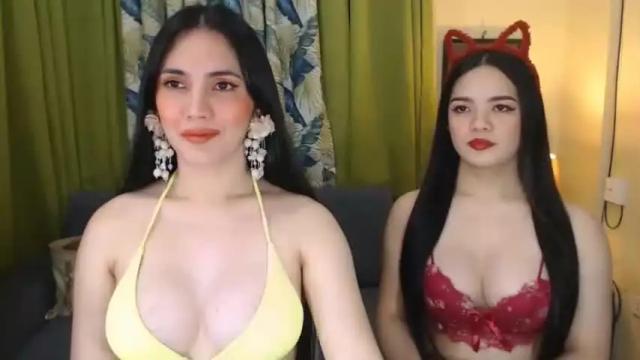 Image 4 of sexy_hillary4uxxx Stream on Chaturbate on 14 months ago