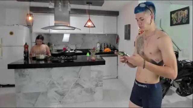 Image 4 of sexy_hot_friends_ Stream on Chaturbate on 26 days ago