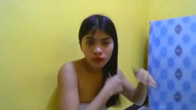 Image 3 of sexy_hot_pussie Stream on Chaturbate on 17 months ago