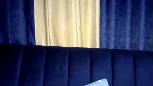 Image 4 of sexy_lavine8 Stream on Chaturbate on 29 days ago