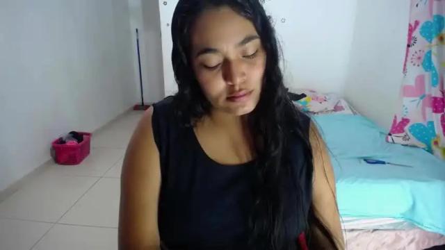 Image 11 of sexy_love_15 Stream on Chaturbate on 19 months ago