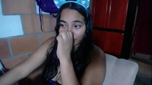 Image 4 of sexy_love_15 Stream on Chaturbate on 2 months ago
