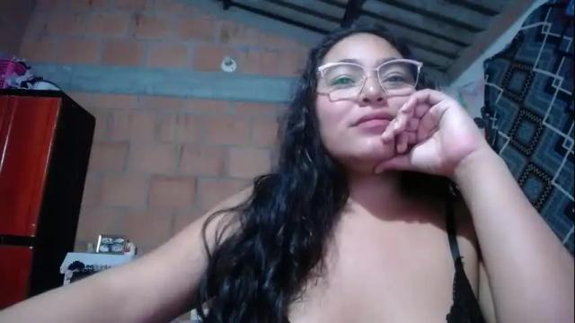 Image 2 of sexy_love_15 Stream on Chaturbate on 1 month ago