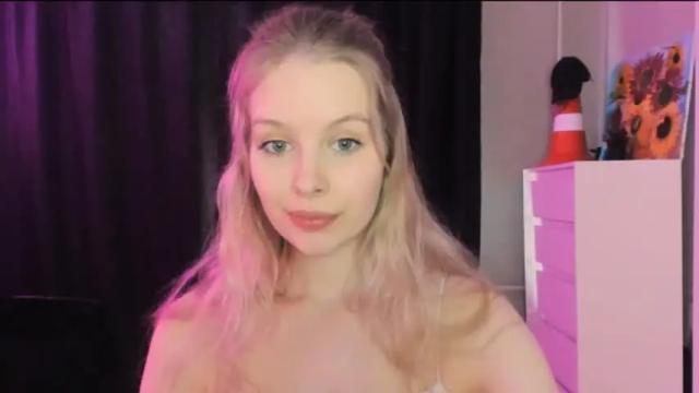 Image 6 of sexy_misses19 Stream on Chaturbate on 13 months ago