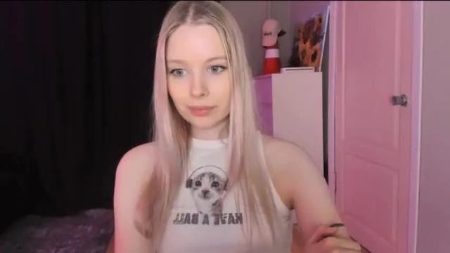 Image 12 of sexy_misses19 Stream on Chaturbate on 12 months ago