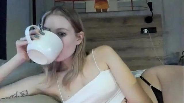 Image 4 of sexy_misses19 Stream on Chaturbate on 1 month ago