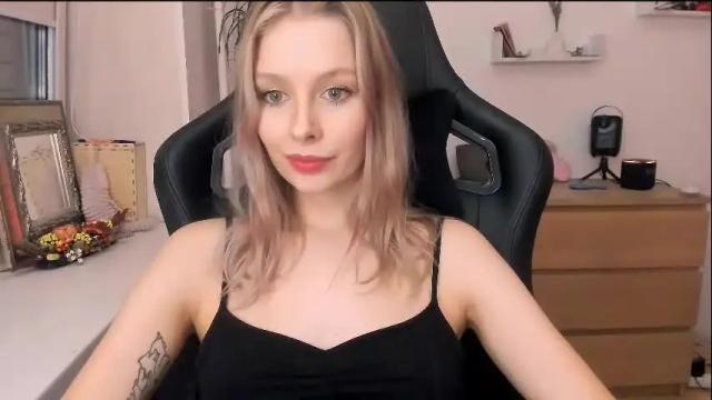 Image 8 of sexy_misses19 Stream on Chaturbate on 14 days ago