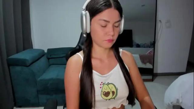 Thumbnail 1, sexy_natty's Stream at Chaturbate, 14 months ago
