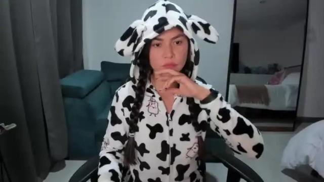 Image 3 of sexy_natty Stream on Chaturbate on 14 months ago