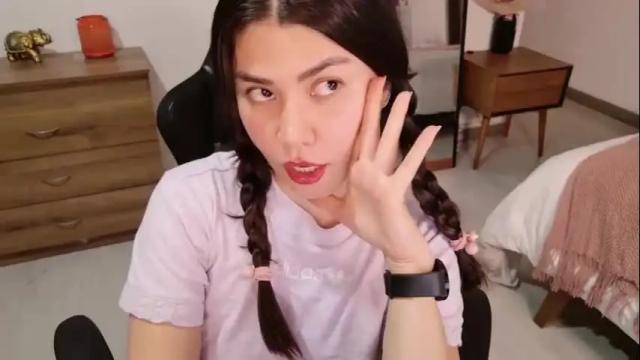 Image 3 of sexy_natty Stream on Chaturbate on 22 days ago