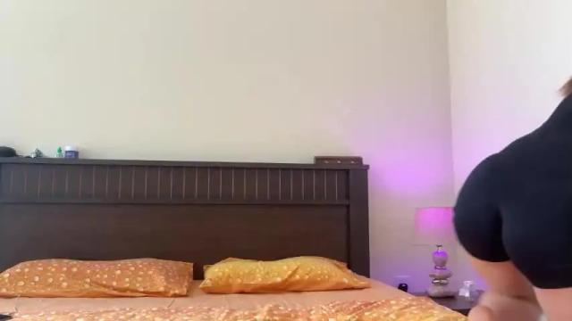 Image 10 of sexy_pamy Stream on Chaturbate on 17 months ago