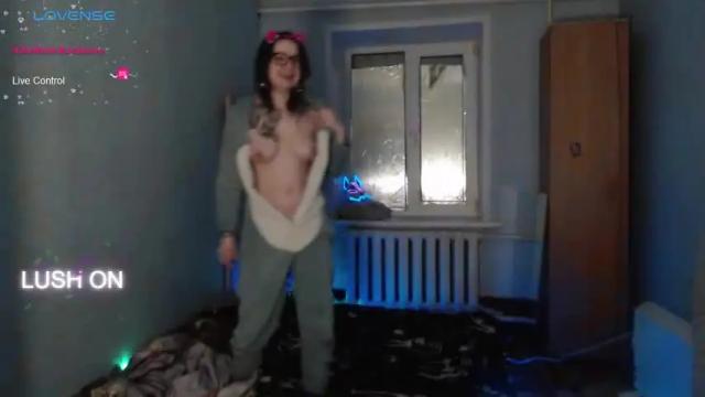 Image 12 of sexy_ramen Stream on Chaturbate on 17 months ago