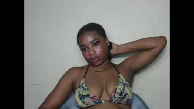 Image 4 of sexy_rossiey Stream on Chaturbate on 14 months ago