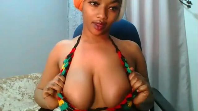Image 4 of sexy_sweetcandy Stream on Chaturbate on 2 months ago