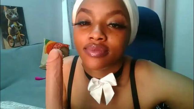 Image 12 of sexy_sweetcandy Stream on Chaturbate on 1 month ago
