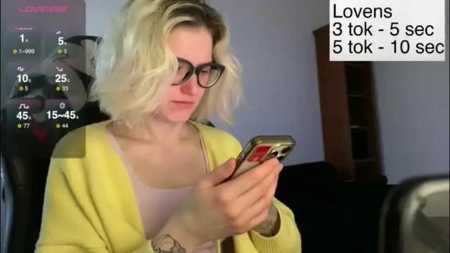 Thumbnail 1, sexy_sweets's Stream at Chaturbate, 1 month ago