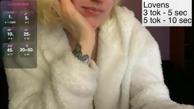 Image 8 of sexy_sweets Stream on Chaturbate on 28 days ago