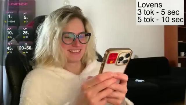 Image 11 of sexy_sweets Stream on Chaturbate on 23 days ago