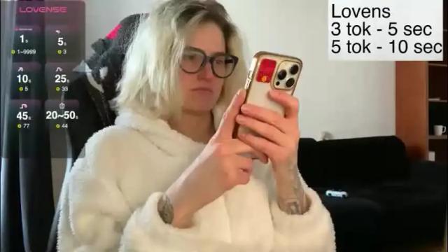 Image 8 of sexy_sweets Stream on Chaturbate on 23 days ago