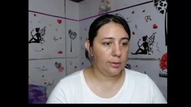Image 10 of sexy_ticki Stream on Chaturbate on 24 months ago