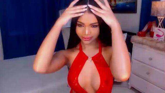 Image 10 of sexyadrianaqueents Stream on Chaturbate on 14 months ago