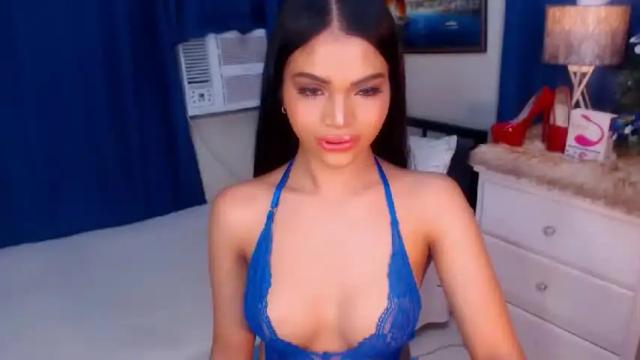 Image 7 of sexyadrianaqueents Stream on Chaturbate on 13 months ago