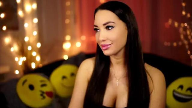Image 12 of sexyassistant_ Stream on Chaturbate on 16 months ago