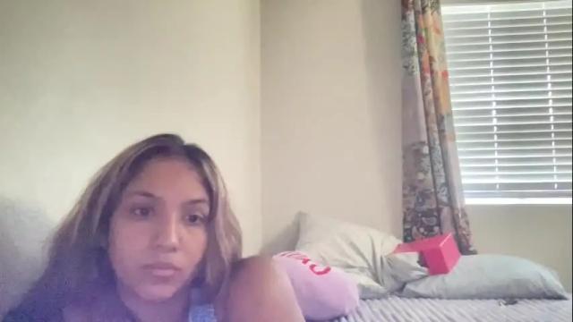 Image 10 of sexybigtitsss Stream on Chaturbate on 15 days ago