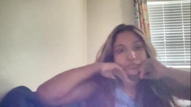Image 8 of sexybigtitsss Stream on Chaturbate on 15 days ago