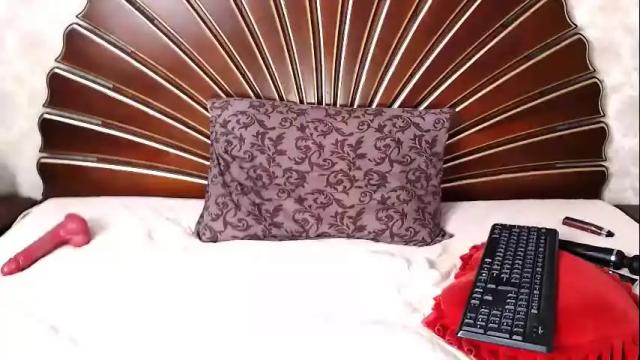 Image 8 of sexyblondebush Stream on Chaturbate on 1 month ago
