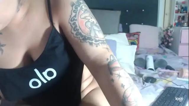 Image 10 of sexybrazt Stream on Chaturbate on 1 month ago