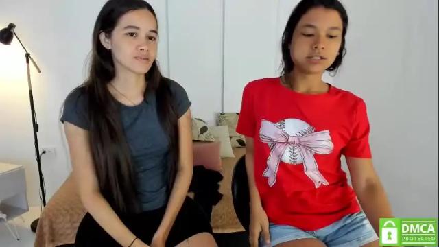 Image 2 of sexychanell_18 Stream on Chaturbate on 1 month ago