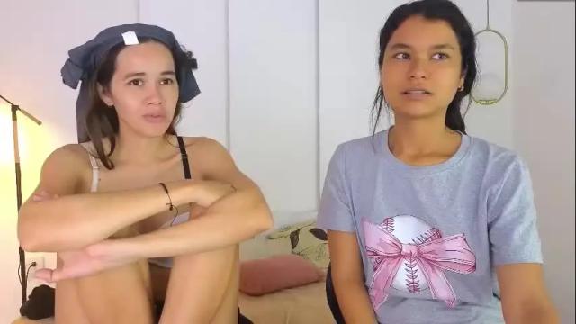 Image 2 of sexychanell_18 Stream on Chaturbate on 1 month ago