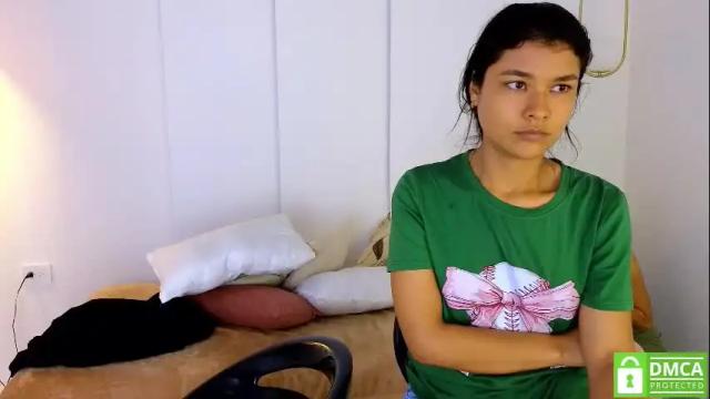 Image 10 of sexychanell_18 Stream on Chaturbate on 17 days ago