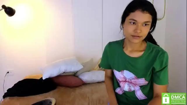 Image 4 of sexychanell_18 Stream on Chaturbate on 17 days ago