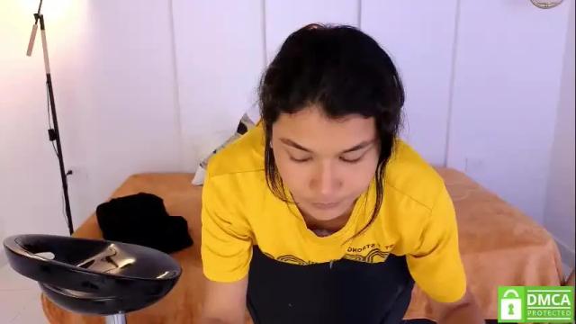 Image 4 of sexychanell_18 Stream on Chaturbate on 11 days ago