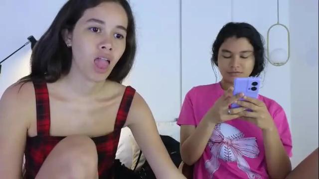 Image 7 of sexychanell_18 Stream on Chaturbate on 1 month ago